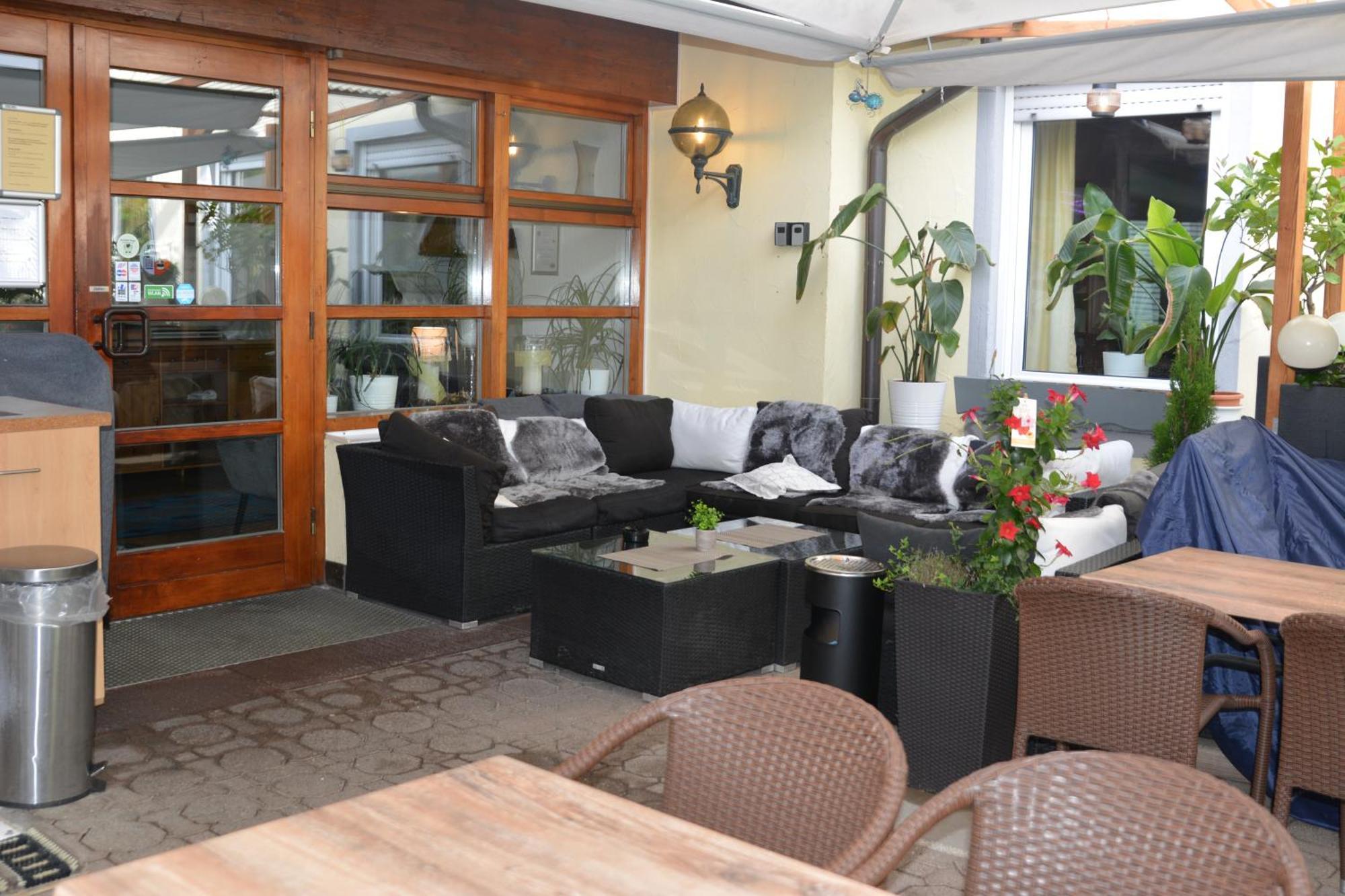 Hotel-Gasthof Zur Rose Weissenhorn Luaran gambar